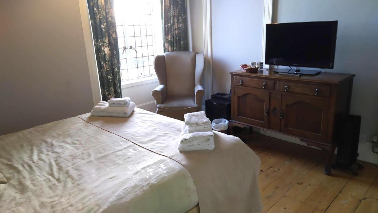 Bed and Breakfast Cleeve House Melksham Exterior foto